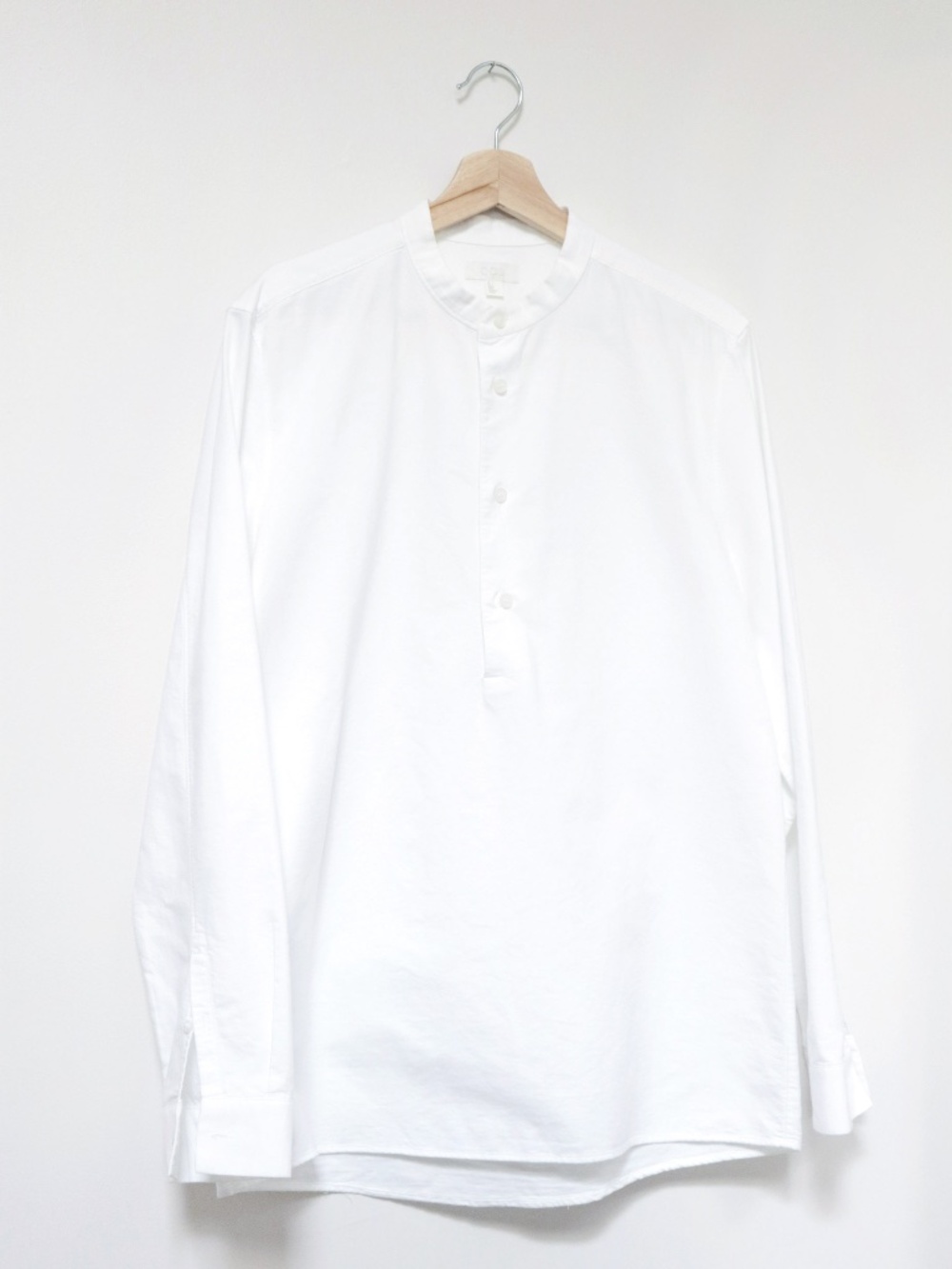 @marcoramirez281 COS - Men's White Grandad Collar Half Button Down Shirt - Size